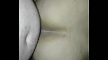 Afspelen Hete bbw vrouw van achteren geneukt en gevuld met een hete lading