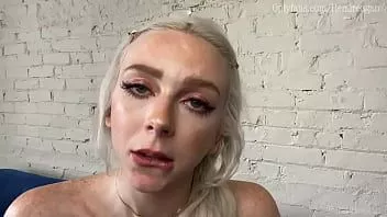 play Remi reagan - gezicht fetisj joi werknemer smeert baas om op facetime