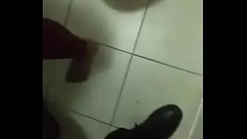 play مص و سخيف ديك بيضاء سميكة