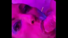 play Busty milf dengan rambut merah muda menyebalkan dan meniduri untuk kesenangan