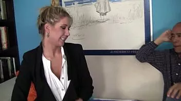 Reproducir Hijastra acaba de cumplir dieciocho años y quiere celebrar con su padrastro - alysha rylee