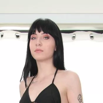 Pornostar Charlotte Sartre