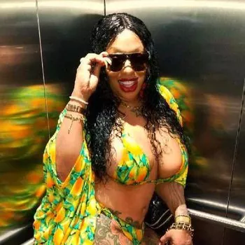 Pornstar Lethal Lipps